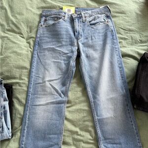 Levi jeans 514 straight fit size 31x32 brand new